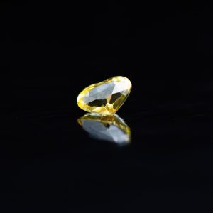 Yellow Sapphire 0.40 CT.