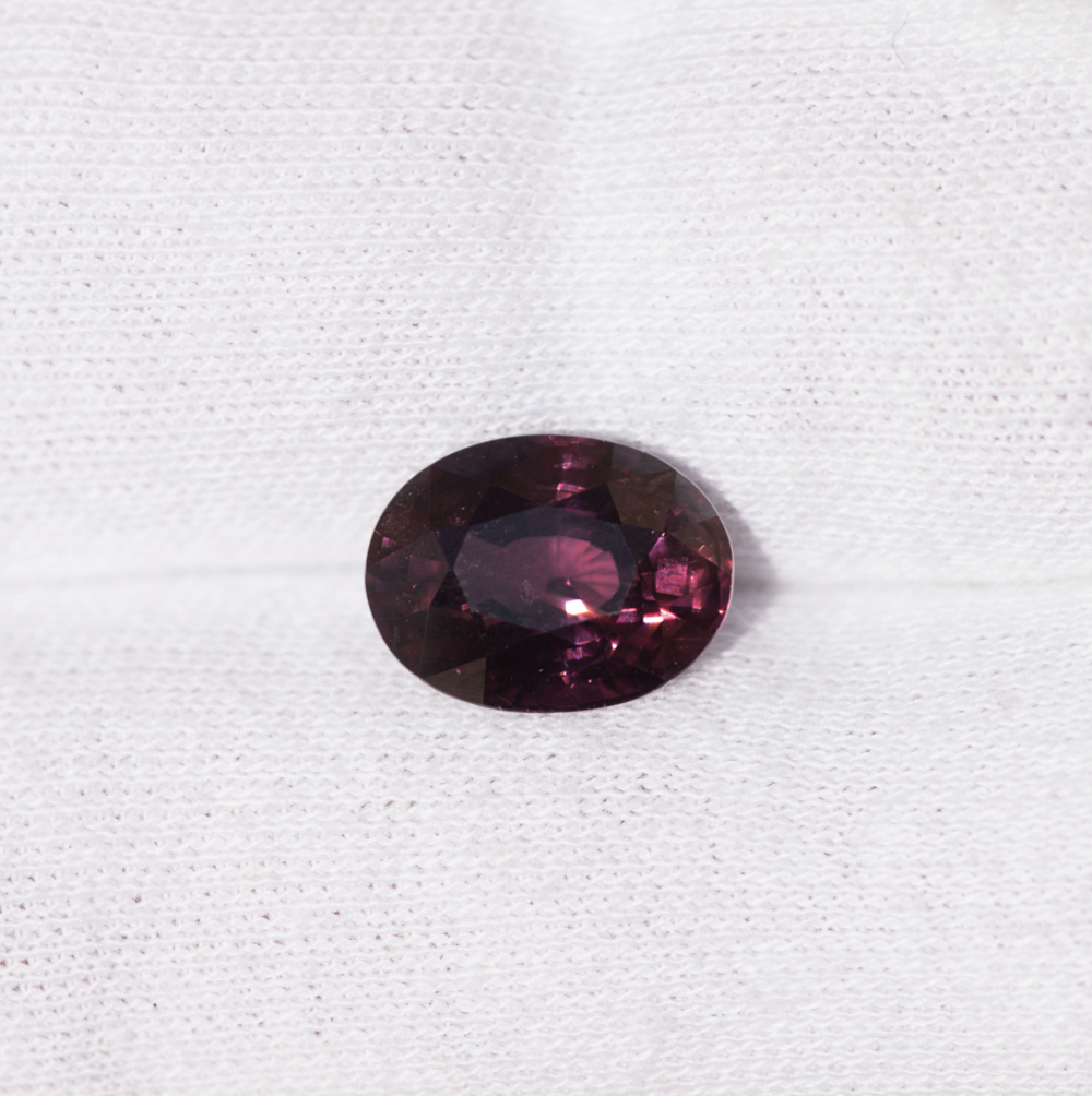 Pink Sapphire(Ceylon), 1.16 CT.